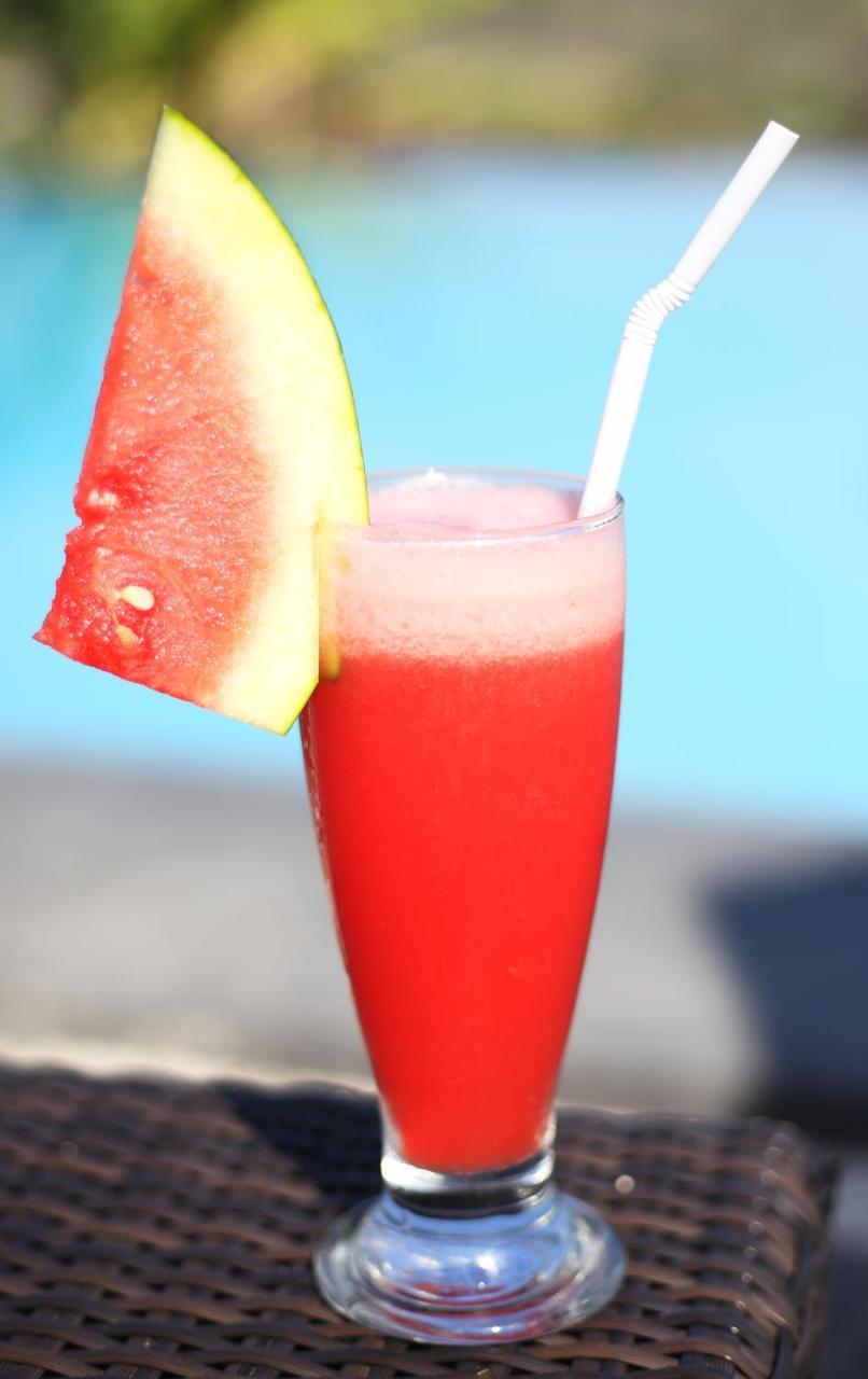 Poh Manis Lembongan Hotel Nusa Lembongan Kültér fotó