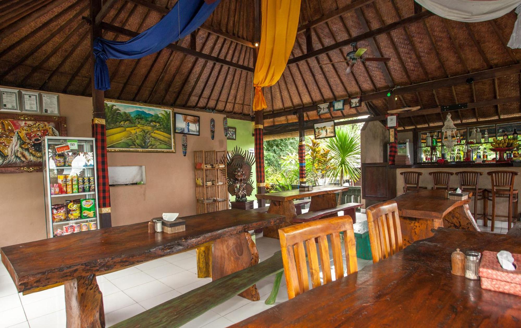Poh Manis Lembongan Hotel Nusa Lembongan Kültér fotó