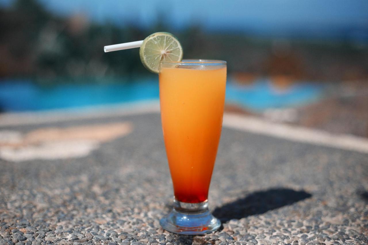 Poh Manis Lembongan Hotel Nusa Lembongan Kültér fotó
